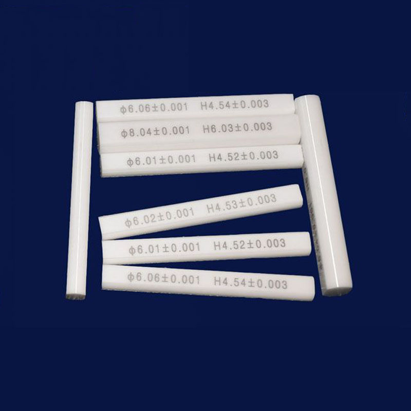 What are the characteristics of zirconia ceramic plug gauge measuring system?
