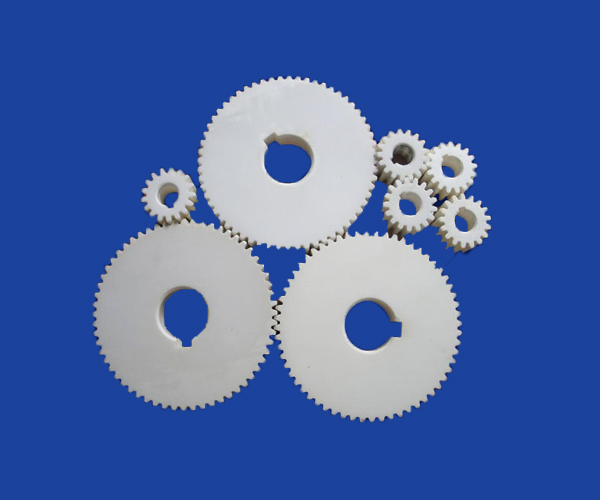 Alumina and zirconia ceramic gears produced by Mingrui Ceramics