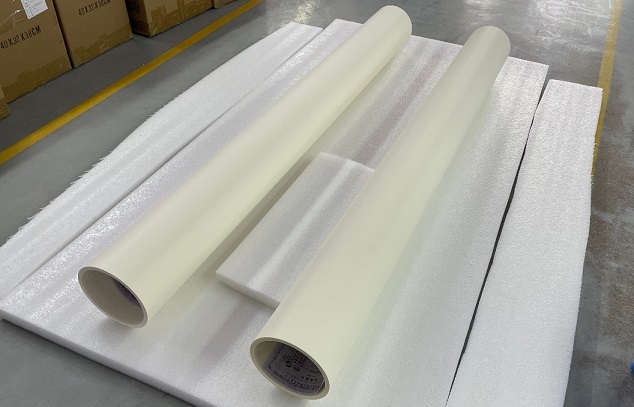 High Purity Alumina Ceramic Tube for Semiconductor Industry   Source: Mingrui Ceramic